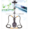 Cachimba shisha de la cachimba moderna hermosa con cachimba de dos mangueras